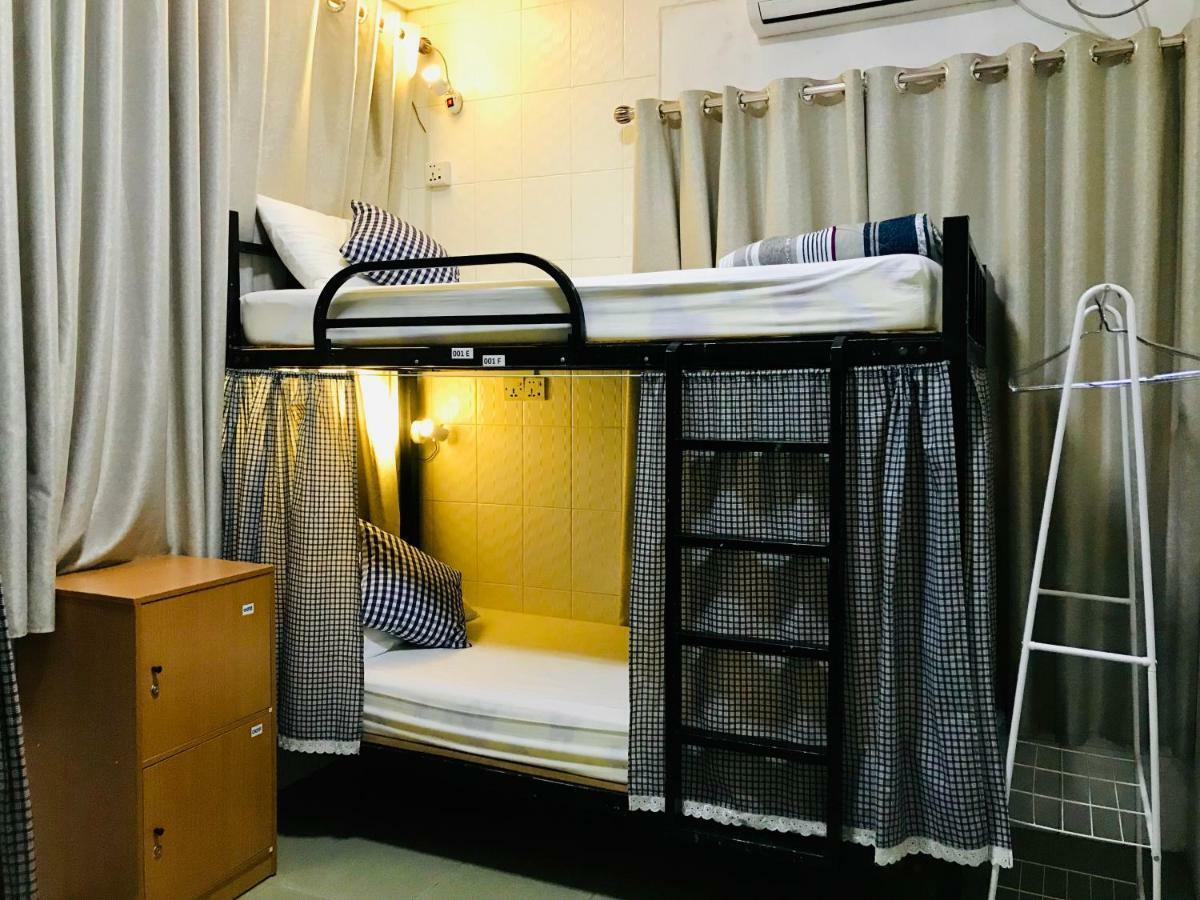 Celia Hostel Mandalay Exterior photo